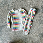 Load image into Gallery viewer, Hanna Andersson Rainbow Striped Pajamas 80/85 cm 2T
