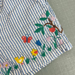 Load image into Gallery viewer, Mini Boden Embroidered Tie Waist Shorts Bright Bluebell Ticking 8
