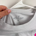 Load image into Gallery viewer, Vineyard Vines Long Sleeve Whale Pocket T-Shirt M 10-12
