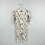 Load image into Gallery viewer, Hanna Andersson Rainbow Gnome HannaJams Sleeper Pajamas 75 cm 12-18 Months
