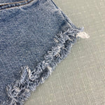 Load image into Gallery viewer, Vintage Levi's Cinched Waist Orange Tab Cut Off Jean Shorts 6
