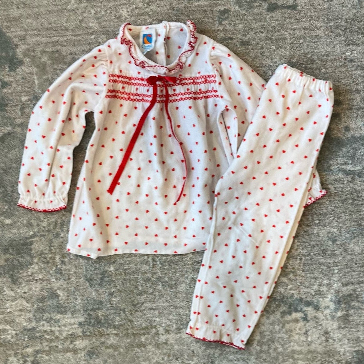 Vintage Carter's Smocked Polka Dot Heart Pajamas 4T USA