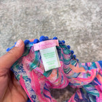 Load image into Gallery viewer, Lilly Pulitzer Girl's Mini Resort Infinity Loop Scarf Mutli Gypset Paradise

