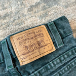 Load image into Gallery viewer, Vintage Levi's 550 Relaxed Fit Regular Orange Tab Green Jeans 6
