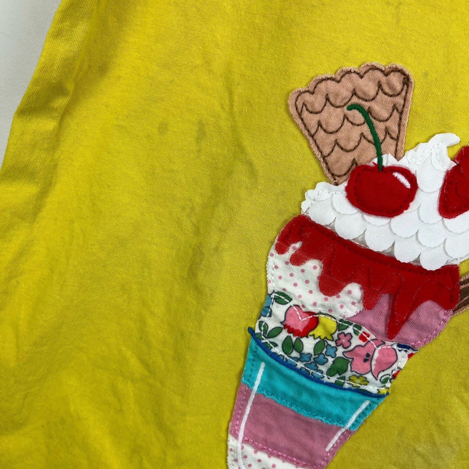 Mini Boden Big Appliqué T-shirt Sweetcorn Yellow Ice Cream 7-8