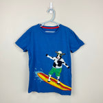 Load image into Gallery viewer, Mini Boden Short Sleeve Applique T-Shirt Blue Surfing Cow 9-10
