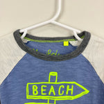 Load image into Gallery viewer, Mini Boden Raglan Beach T-Shirt 5-6
