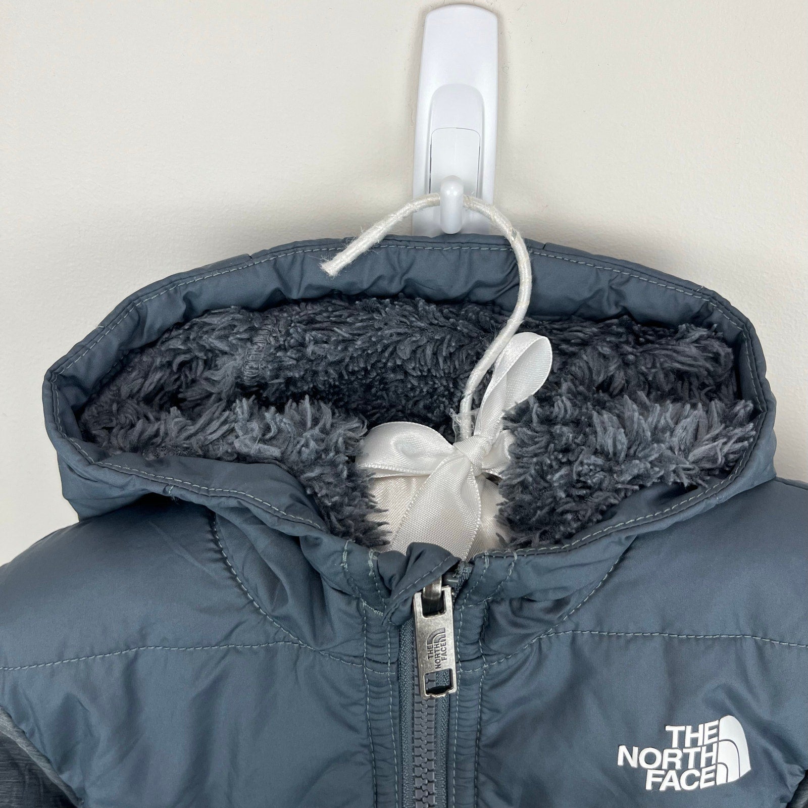 The North Face Baby Reversible Mount Chimbo Full-Zip Hooded Jacket Gray 6-12 Months