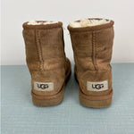 Load image into Gallery viewer, Ugg Classic Chestnut Boot 11
