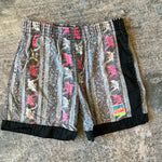 Load image into Gallery viewer, Vintage California Splash Gray Black Pink Gecko Beach Shorts 10-12 USA
