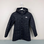 Load image into Gallery viewer, The North Face Girls' Thermoball Parka Winter Coat Black M 10-22
