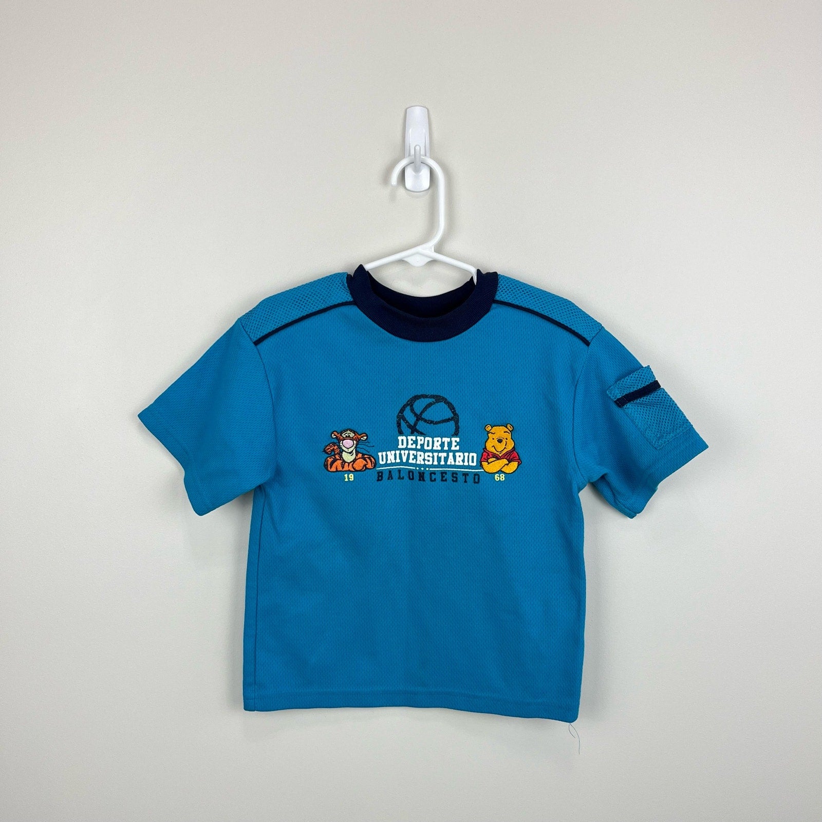 Vintage Winnie the Pooh Basketball Tee 4T