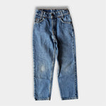 Load image into Gallery viewer, Vintage Levi's 550 Relaxed Fit Slim Fit Orange Tab Jeans 9 USA
