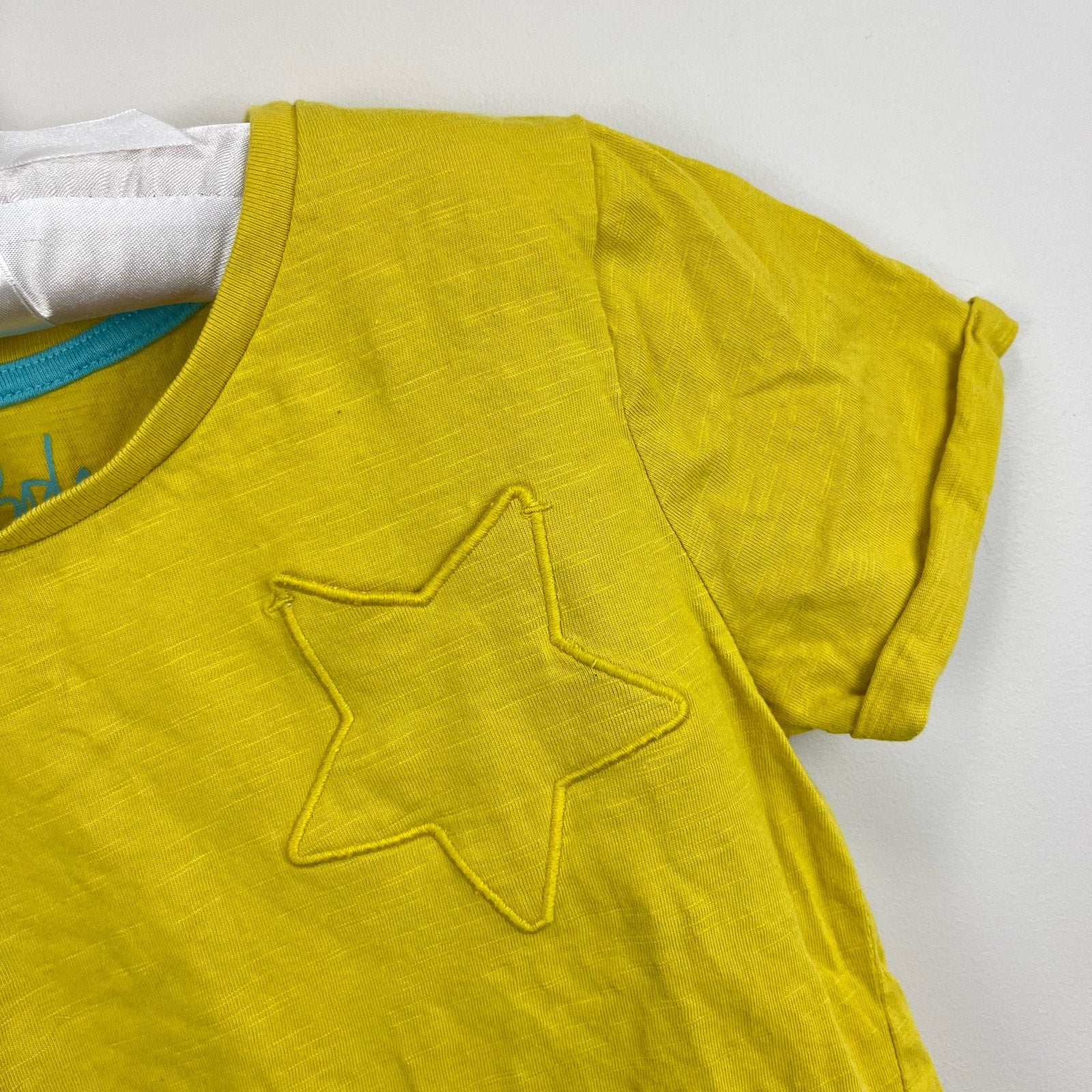 Mini Boden Star Pocket Slub Tee Yellow 7-8