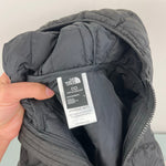 Load image into Gallery viewer, The North Face Kids Thermoball Hooded Jacket Black 5T
