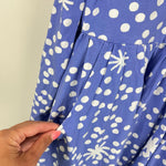Load image into Gallery viewer, Hanna Andersson Long Sleeve Dress with Pockets Abstract Snowflakes 120 cm 6-7
