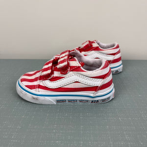 Vans x Where's Waldo Old Skool International Stripes Sneakers 6