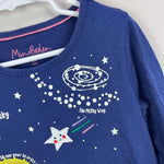 Load image into Gallery viewer, Mini Boden Space Big Applique Dress Starboard Blue 6-7
