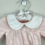 Load image into Gallery viewer, Tres Beau et Belle Pink Floral Footie 0-3 Months
