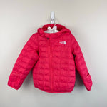 Load image into Gallery viewer, The North Face Baby ThermoBall Hooded Jacket Pink 18-24 Months
