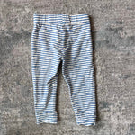 Load image into Gallery viewer, Mini Boden Applique Hoodie &amp; Leggings Set Elizabethan Blue Peeping Animals 2-3
