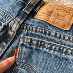 Load image into Gallery viewer, Vintage Levi's 505 Classic Fit Slim Orange Tab Blue Jeans 10 USA
