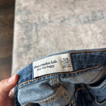 Load image into Gallery viewer, Abercrombie Kids Low Rise Baggy Jeans Embroidered Teddy Bear 5/6 Long
