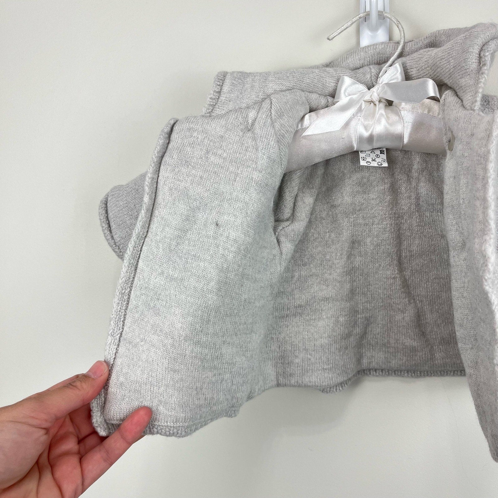 Bonpoint Gray Cardigan and Knit Pants Set 3 Months