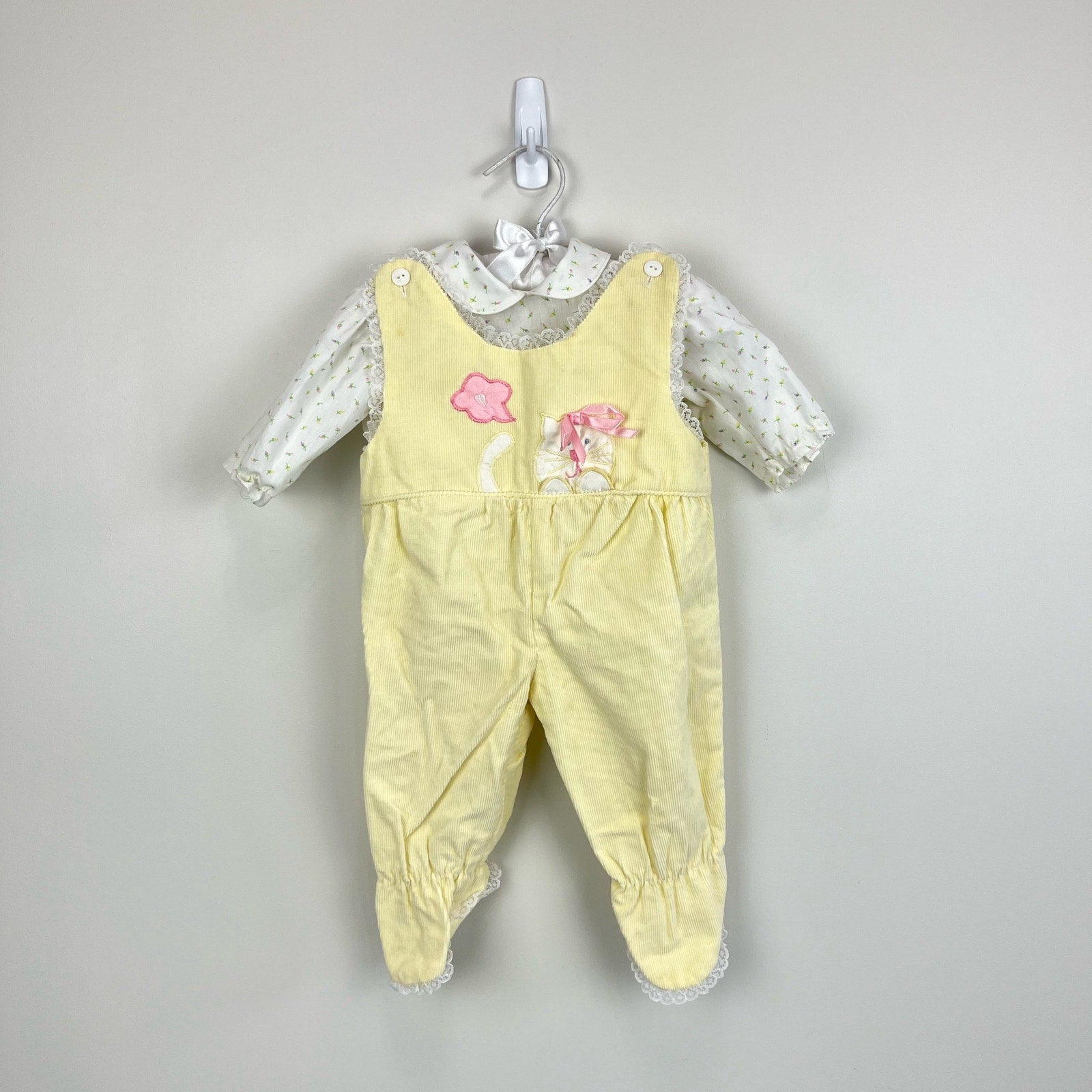 Vintage Cradle Togs Yellow Footie Cat Overalls Set 0-6 Months