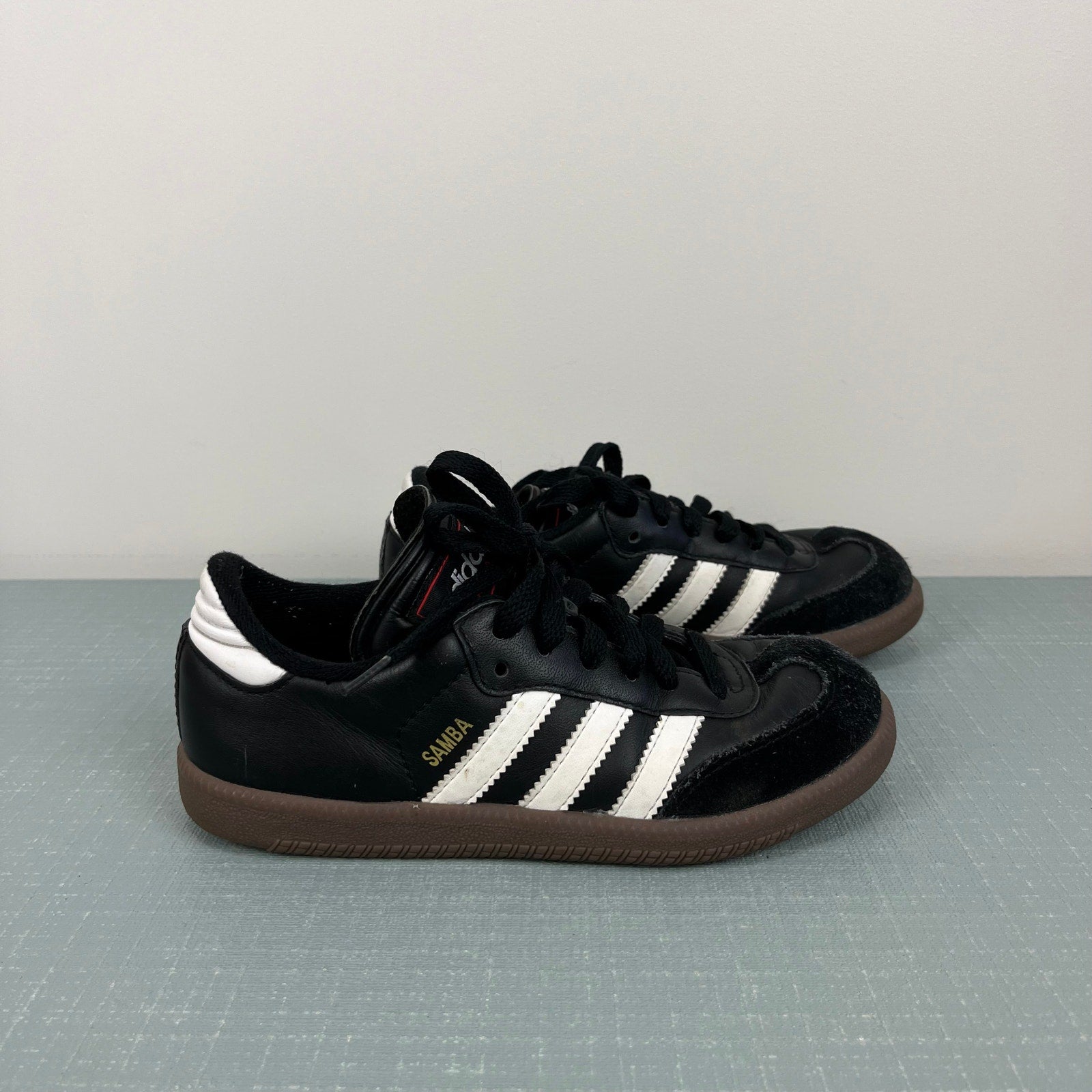 Adidas Sambas OG Classic Indoor Soccer Shoes 1