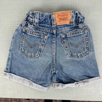 Load image into Gallery viewer, Vintage Levi's Cinched Waist Blue Jean Shorts 6
