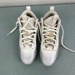 Load image into Gallery viewer, Under Armour Youth Spotlight Slect 3 MC Jr. Football Cleats 2
