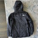 Load image into Gallery viewer, The North Face Girls Mossbud Swirl Parka Black XL 18
