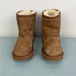 Ugg Classic Chestnut Boot 11