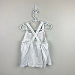Load image into Gallery viewer, Mini Boden Embroidered Jersey Vest White Tank Top 6-7
