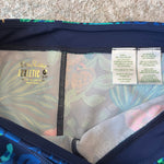 Load image into Gallery viewer, Lilly Pulitzer Luxletic Girls Mini Weekender Legging Low Tide Navy Life of the Party XL NWT
