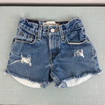 Load image into Gallery viewer, Vintage Levi's 550 Relaxed Fit Cut Off Distressed Jean Shorts 8

