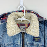 Load image into Gallery viewer, Vintage OshKosh B&#39;gosh Hooded Jean Sherpa Jacket L (6)
