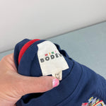 Load image into Gallery viewer, Mini Boden Cosy Festive Embroidered Sweatshirt College Navy Cars 7-8
