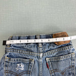 Load image into Gallery viewer, Levi&#39;s 514 Cut Off Jean Shorts 2T
