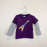 Load image into Gallery viewer, Mini Boden Purple Guitar Tee 3-4 Years
