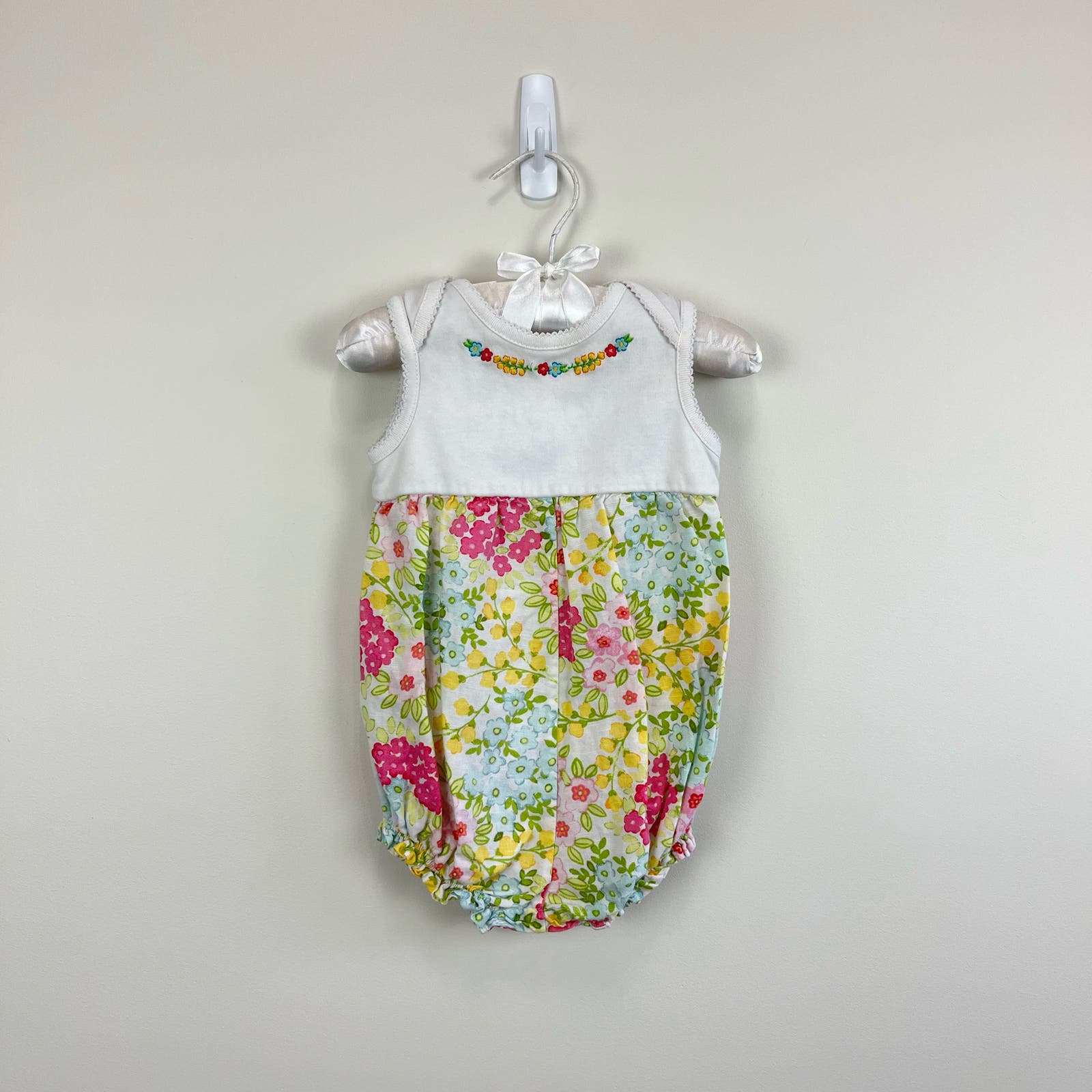 Baby Gap Floral Sun Suit & Sun Hat 6-12 Months