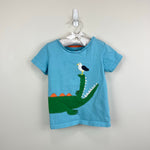 Load image into Gallery viewer, Mini Boden Short Sleeve Blue Applique T-Shirt Crocodile Bird 3-4
