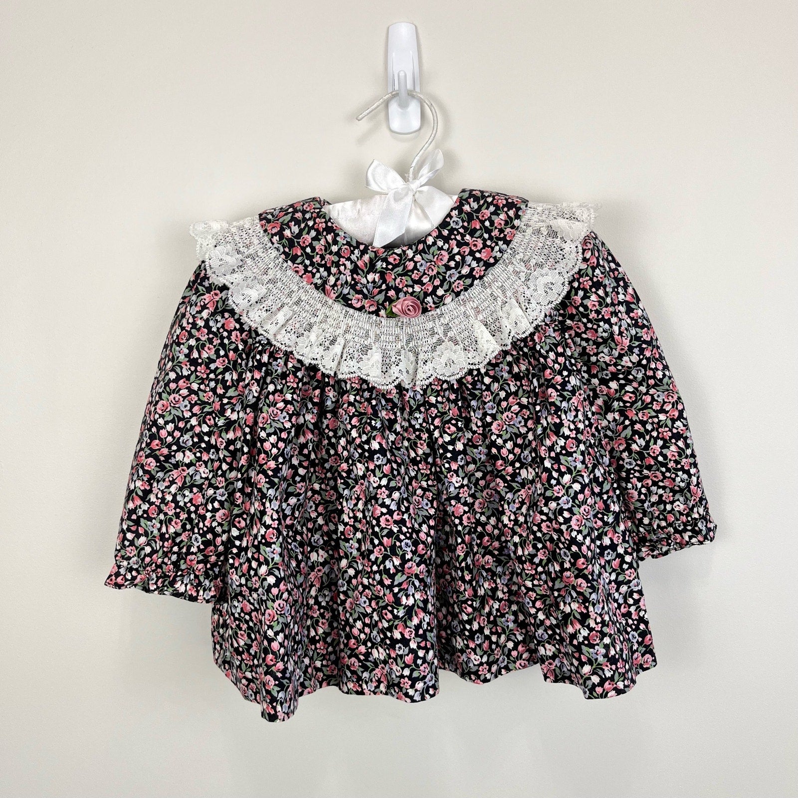 C.I. Castros & Co Floral Lace Outfit 18 Months