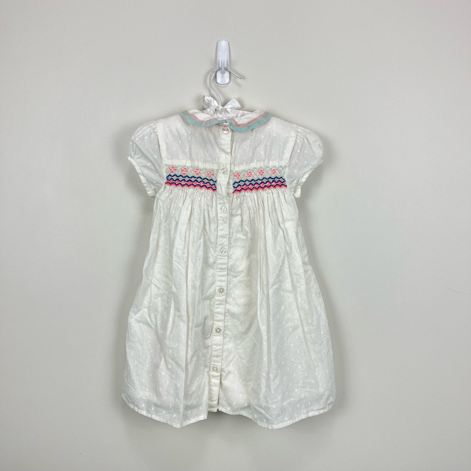 Mini Boden Smocked White Eyelet Dress 3-4