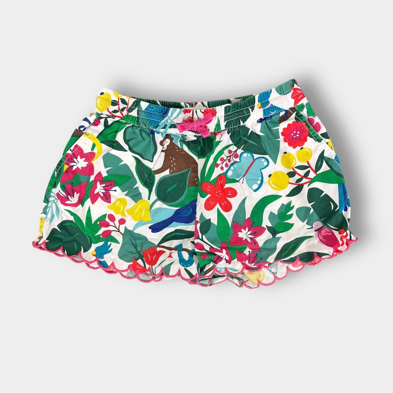 Mini Boden Scallop Hem Jungle Print Shorts 9