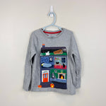 Load image into Gallery viewer, Mini Boden Lift-the-flap Spooky T-shirt Grey Marl Haunted House 6-7
