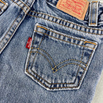 Load image into Gallery viewer, Vintage Levi's Blue Jean Shorts 6
