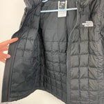 Load image into Gallery viewer, The North Face Kids Thermoball Hooded Jacket Black 5T
