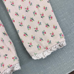 Load image into Gallery viewer, Mini Boden Floral Ribbed Bow Pants 3-6 Months

